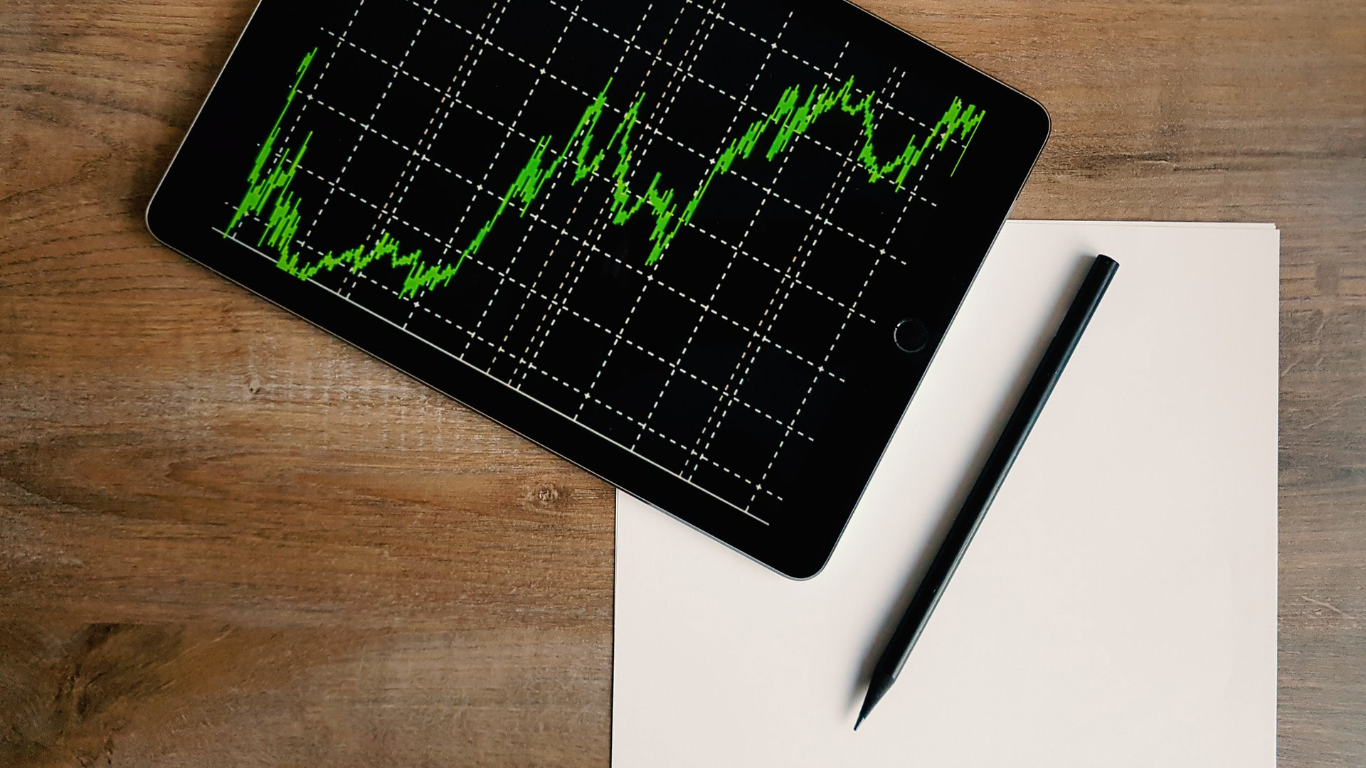 ¿Cómo monitorear el desempeño financiero del negocio?